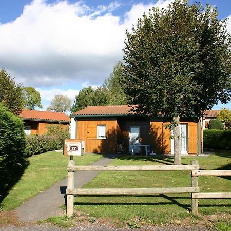Gite Avec Cheminee, Terrasse Et Wifi - Animaux Acceptes - Fr-1-496-163 Usson-en-Forez Экстерьер фото