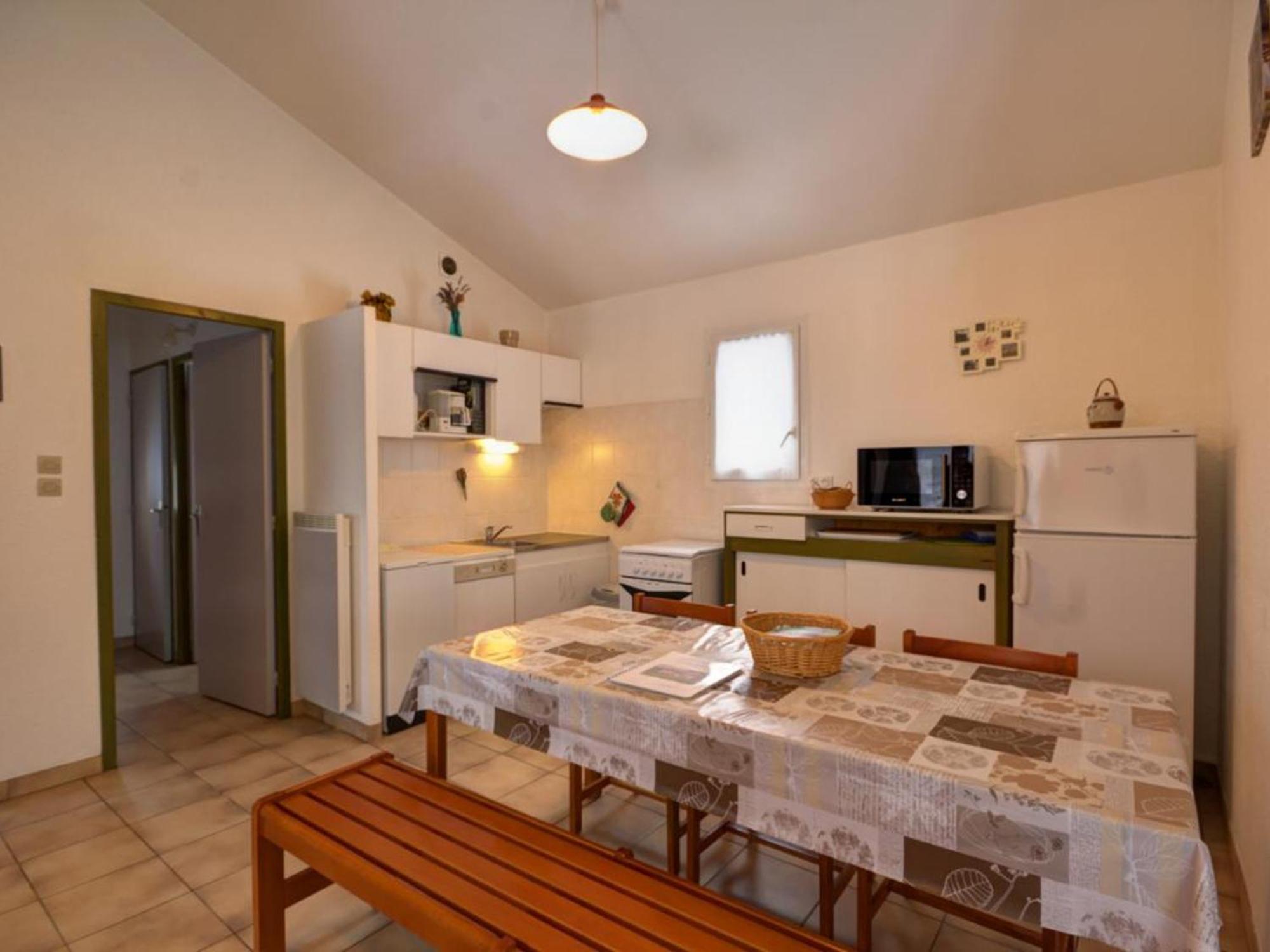 Gite Avec Cheminee, Terrasse Et Wifi - Animaux Acceptes - Fr-1-496-163 Usson-en-Forez Экстерьер фото